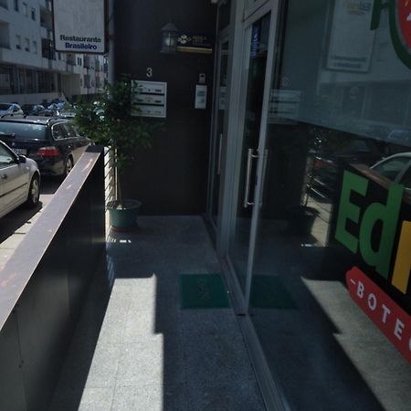 Apart 2 Alojamento Para Turismo E Negocios Braga Luaran gambar